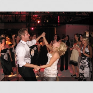 Для дискотеки 1 (без света и услуг DJ)