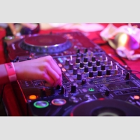 Для дискотеки 1 (без света и услуг DJ)